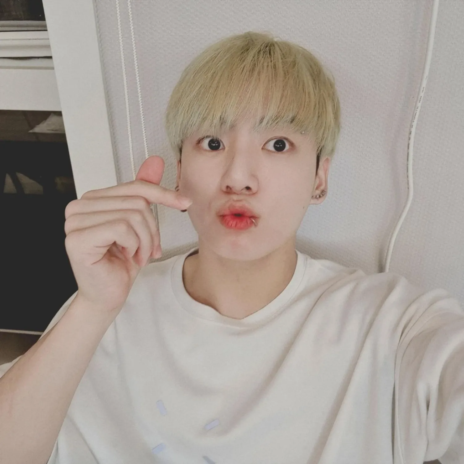 Potret di balik layar Jungkook (BTS)