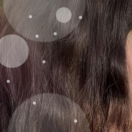 A moment captured by Miihi (NiziU)'s fan