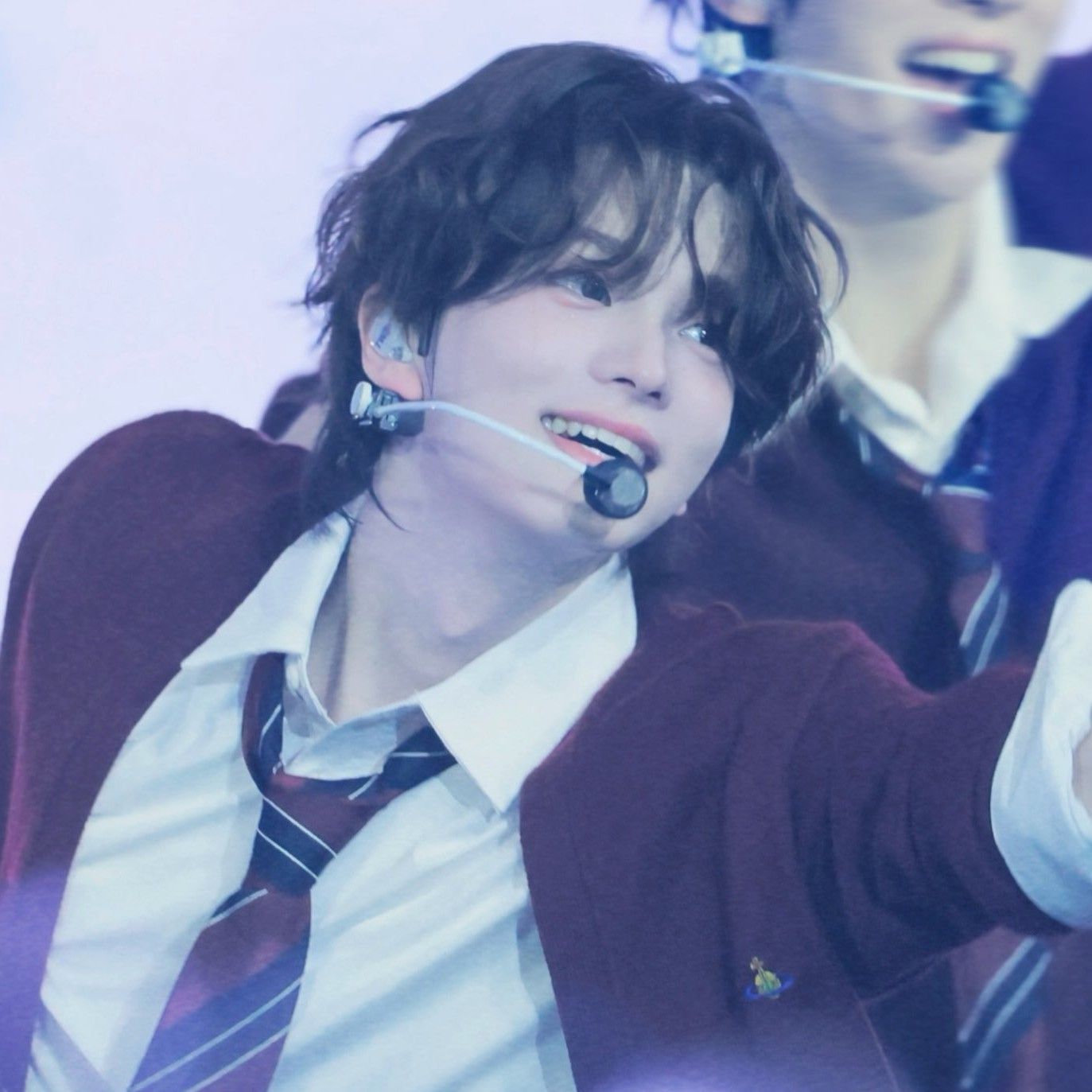 Behind-the-scenes cut of Shinyu (TWS)