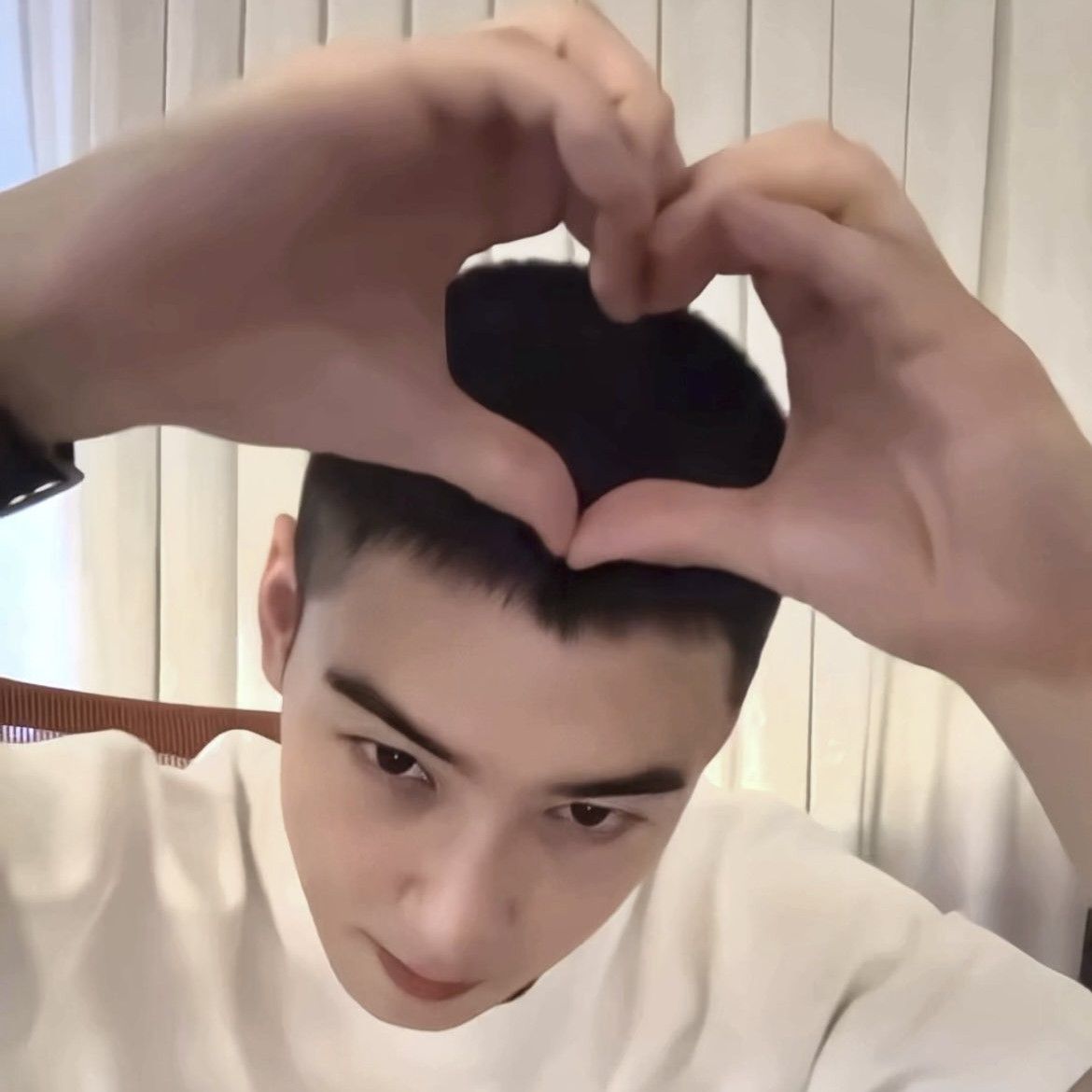 A moment captured by Eunwoo (ASTRO)'s fan