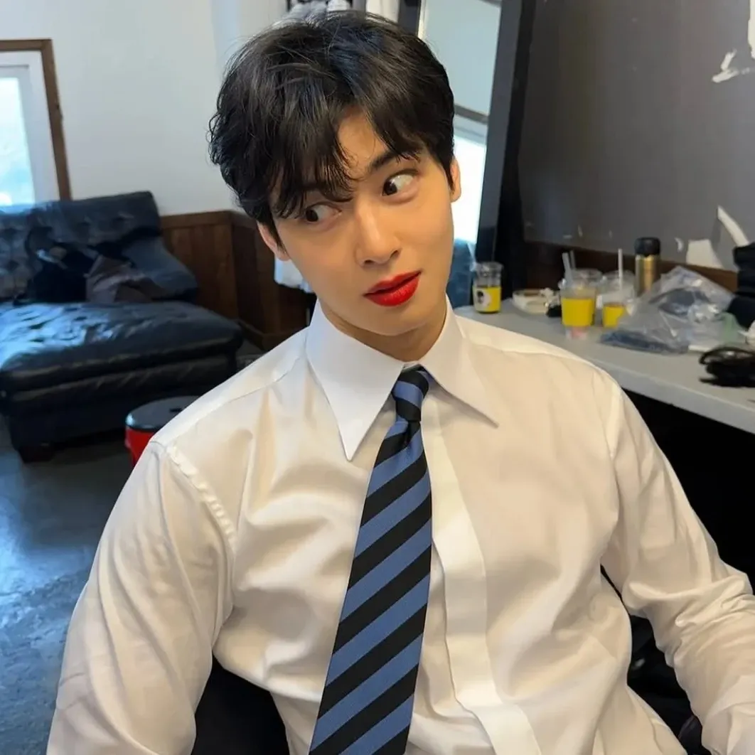 Behind-the-scenes cut of Eunwoo (ASTRO)