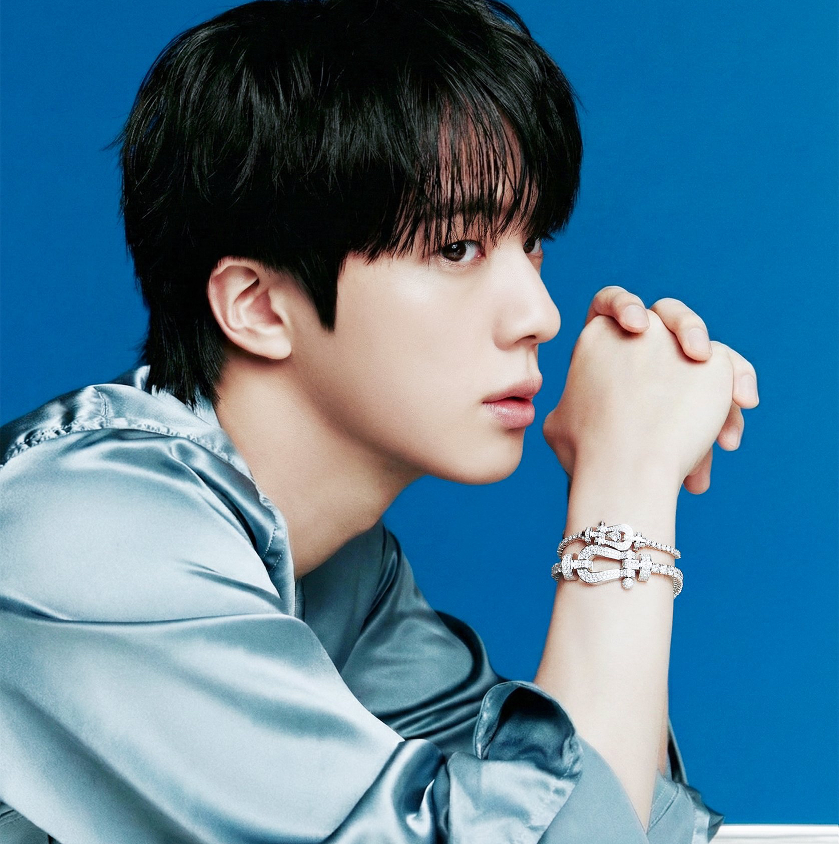 Behind-the-scenes cut of Jin (BTS)