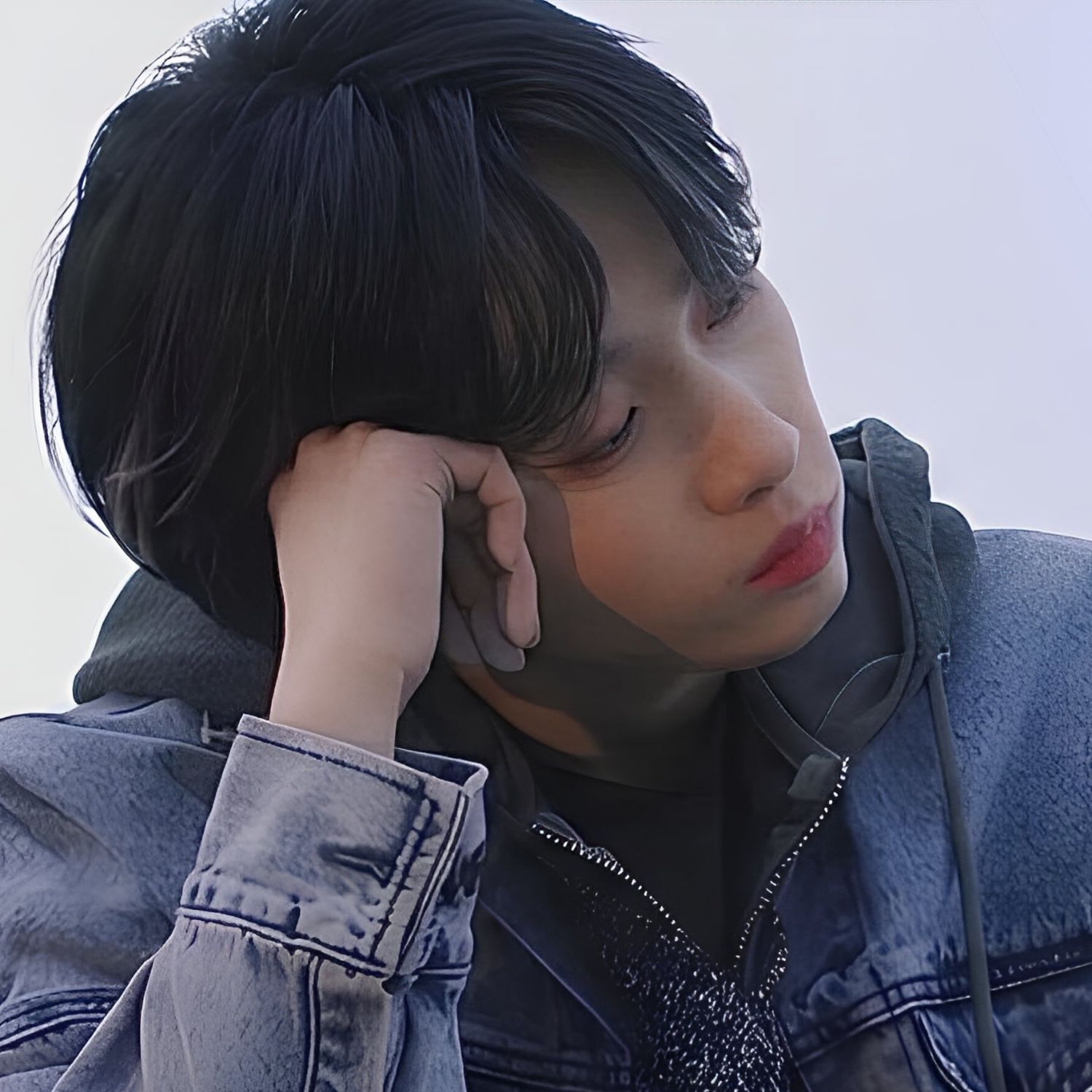 Behind-the-scenes cut of Jeong Sewoon