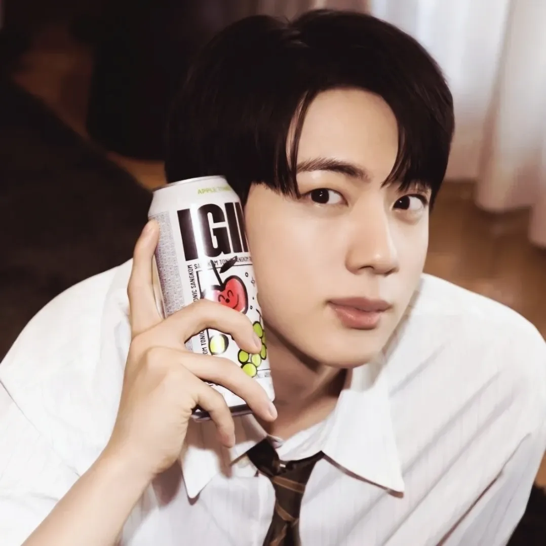 Potret di balik layar Jin (BTS)