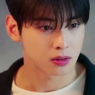 A moment captured by Eunwoo (ASTRO)'s fan