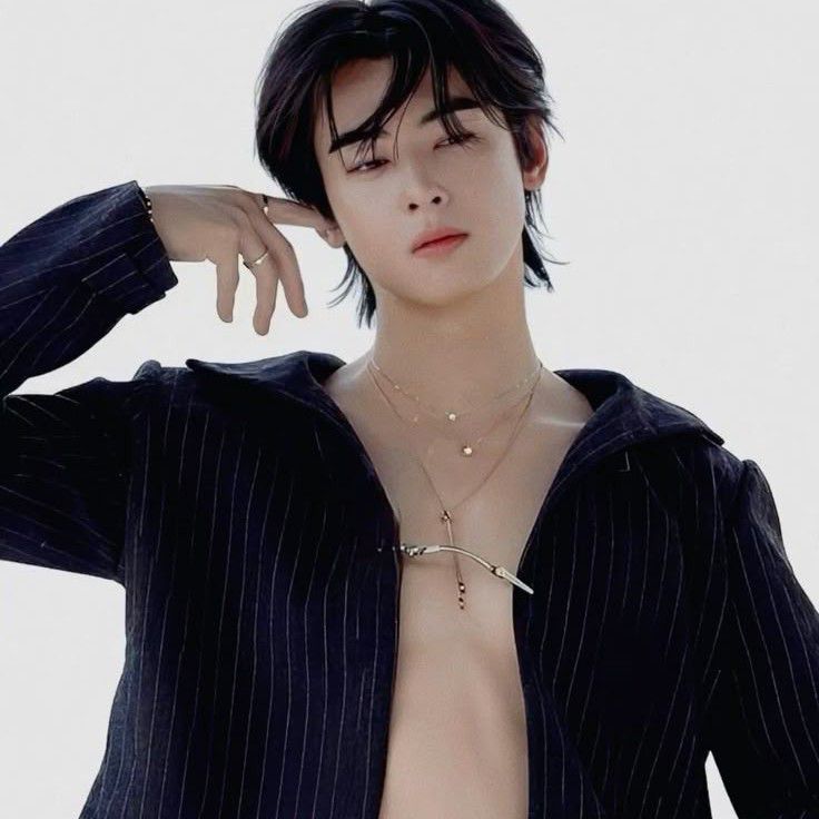 Behind-the-scenes cut of Eunwoo (ASTRO)