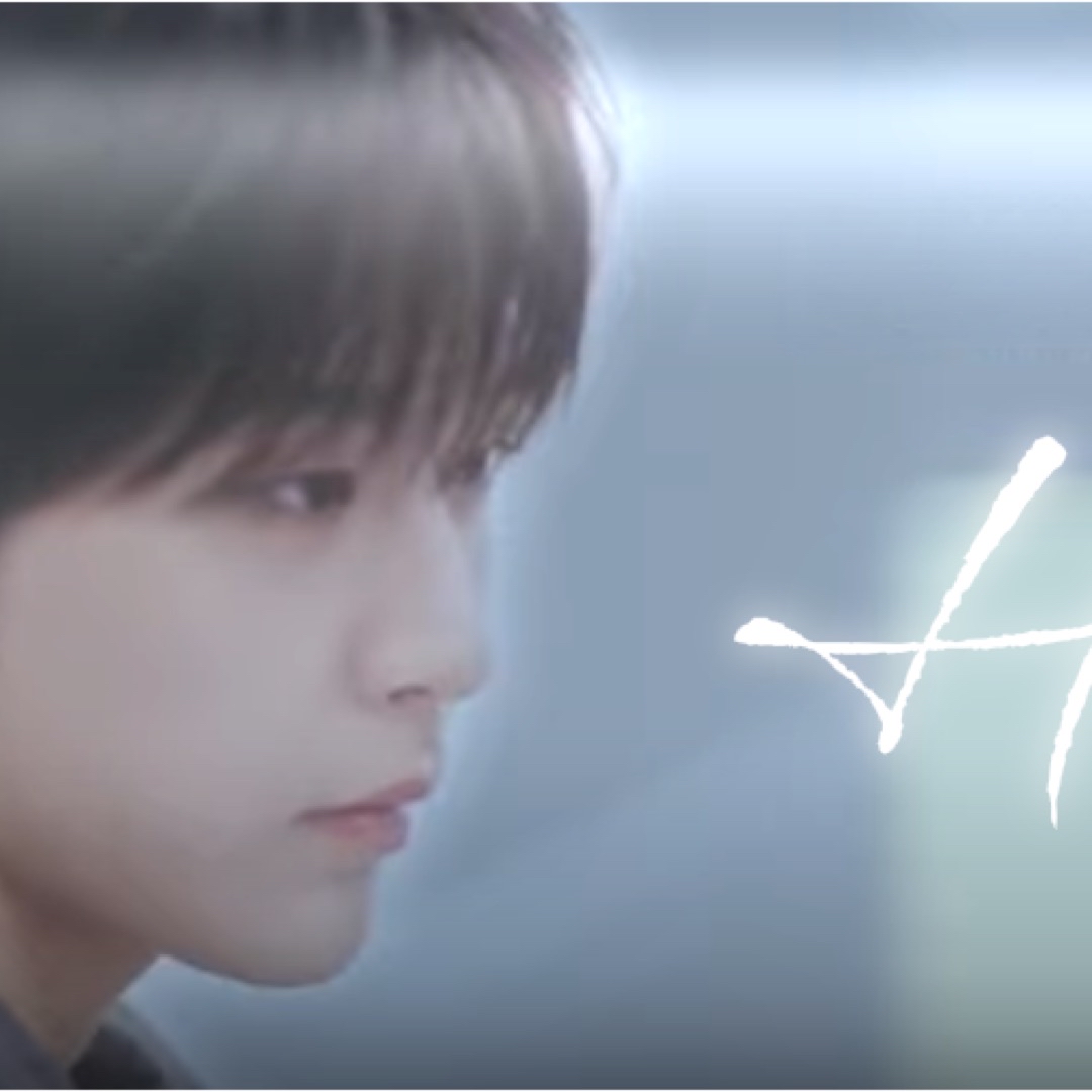 Behind-the-scenes cut of Haseung (WHIB)