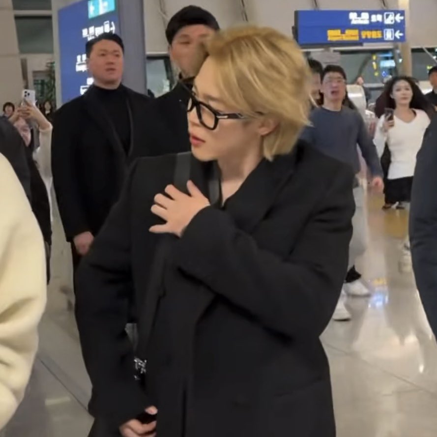 지민 (방탄소년단)의 비하인드 컷