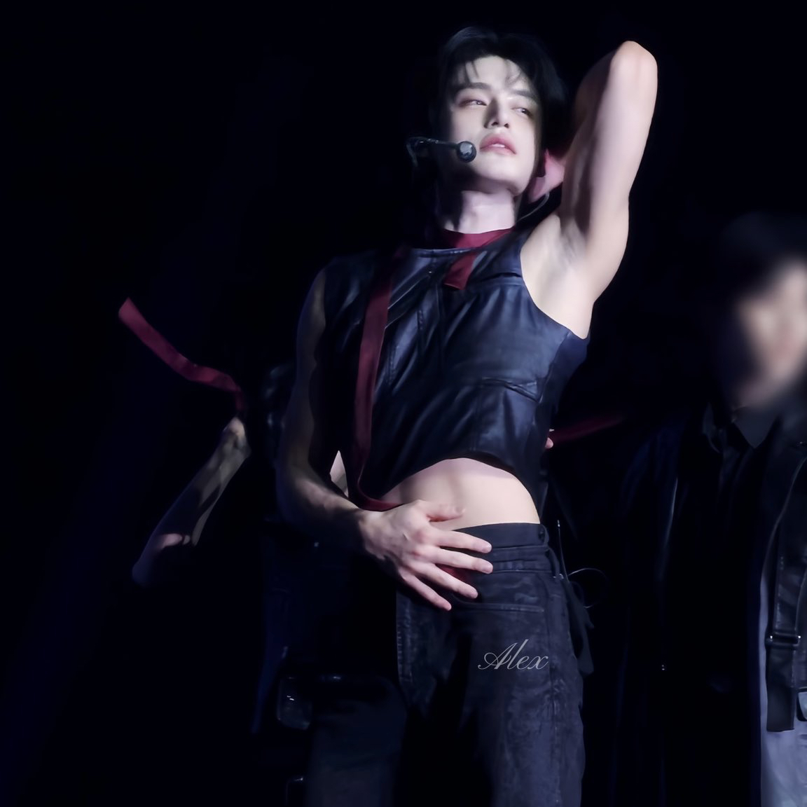 Behind-the-scenes cut of Kim Jiwoong (ZEROBASEONE)