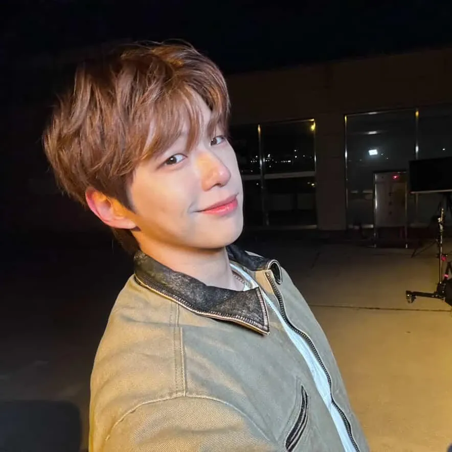 강다니엘 최근 활동샷