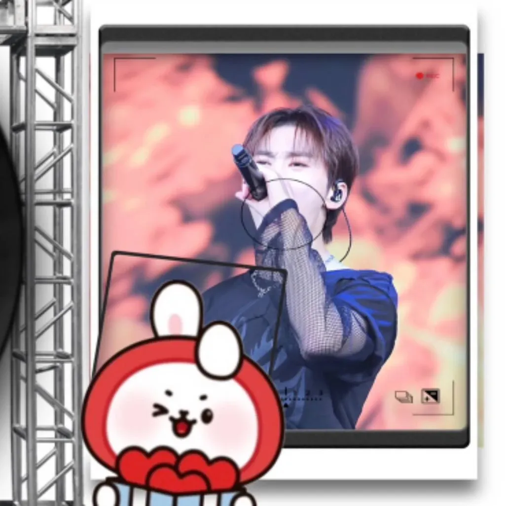 Recent activity shot of Seungkwan (SEVENTEEN)