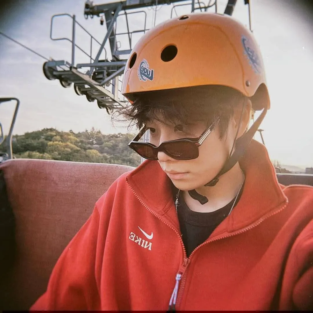 Behind-the-scenes cut of MJ (ASTRO)