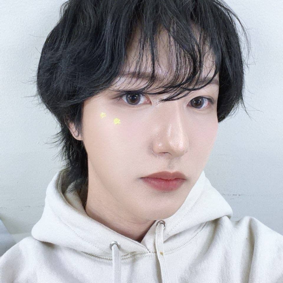 Recent activity shot of Renjun (NCT DREAM)