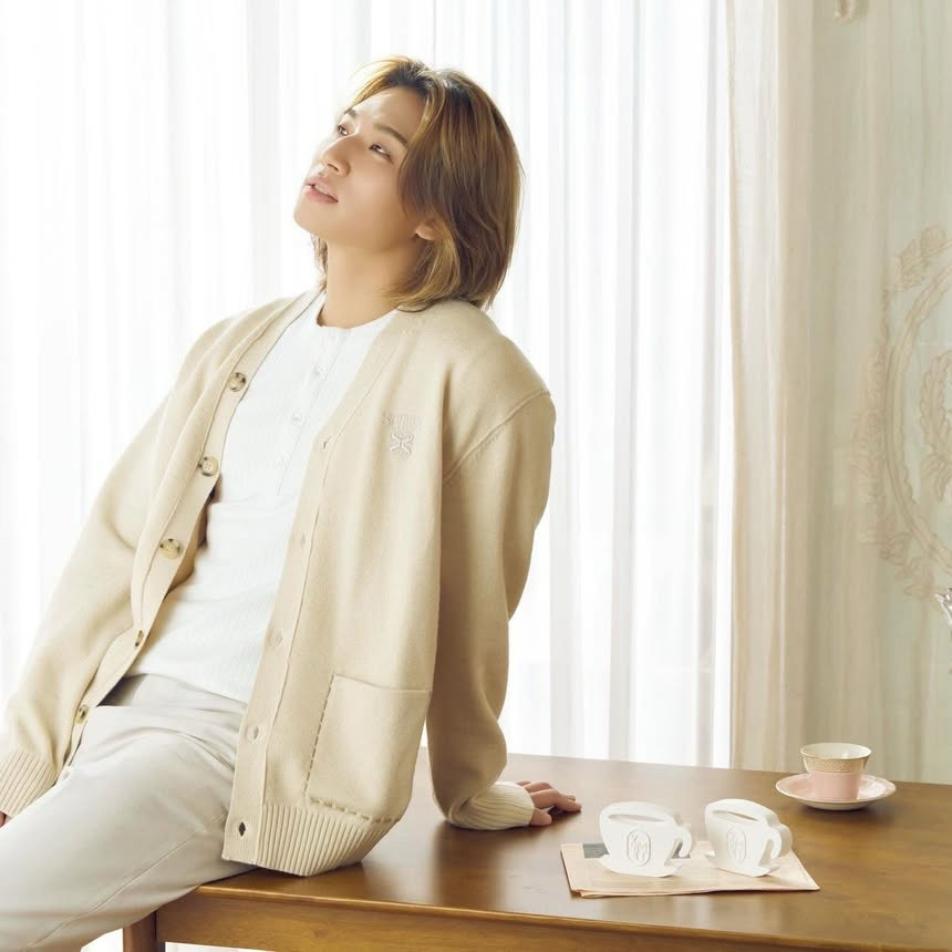 大声 (BIGBANG)的最新活动照片