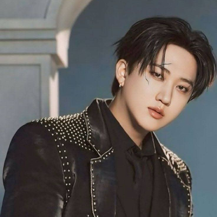 Behind-the-scenes cut of Changbin (Stray Kids)