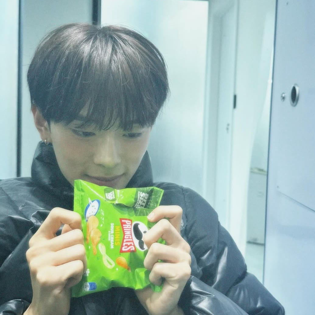 Latest photo of Kangmin (VERIVERY)