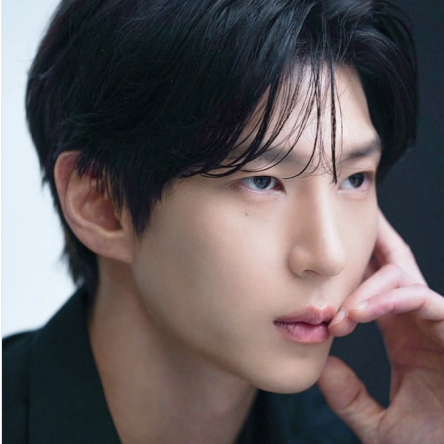 Latest photo of LEO (VIXX)