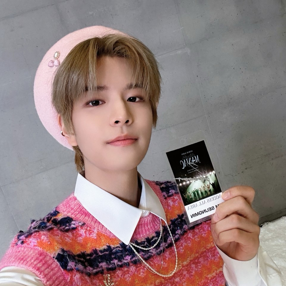 A moment captured by Seungmin (Stray Kids)'s fan