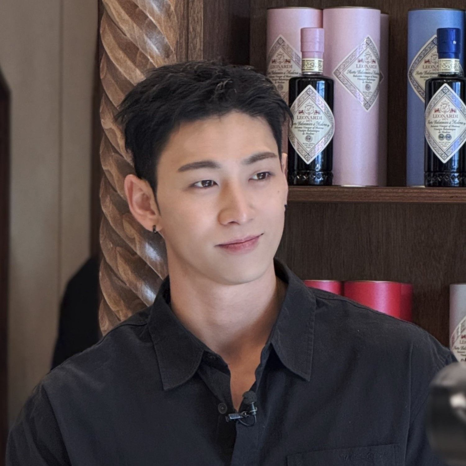 A moment captured by Baekho's fan