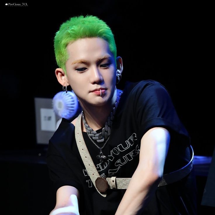 崔玹碩 (TREASURE)的最新照片