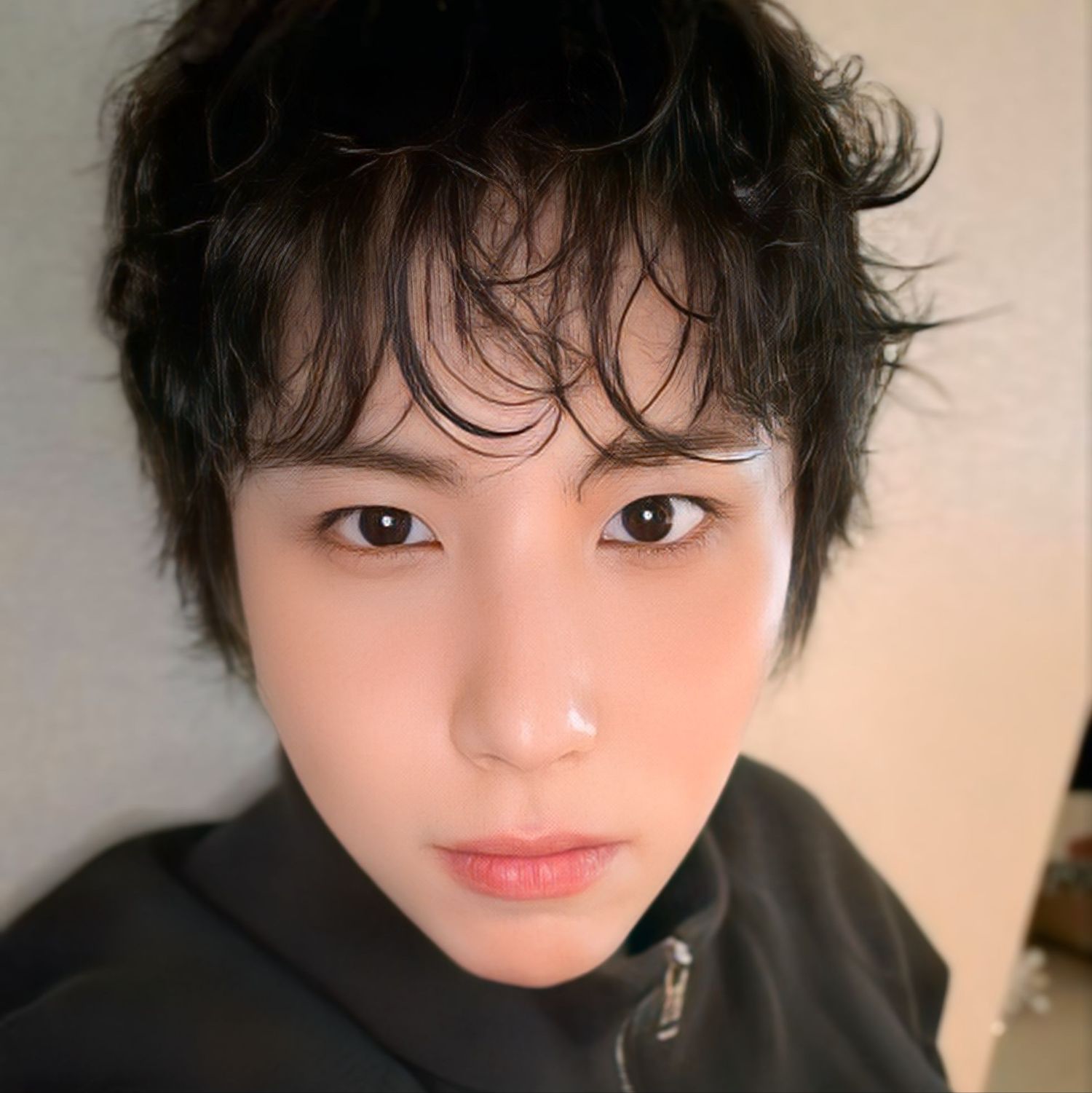 Latest photo of Wow (A.C.E)