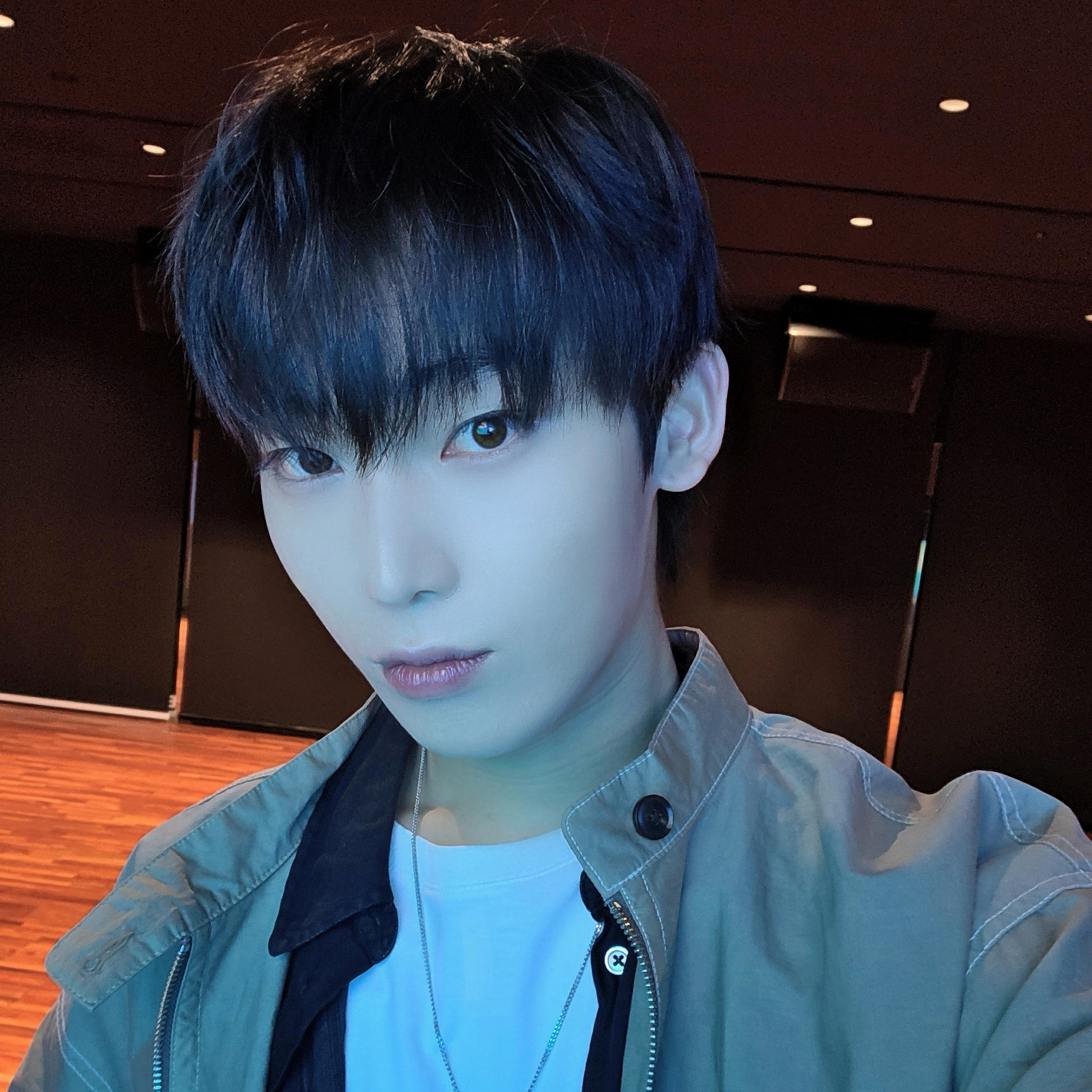 선우 (ENHYPEN)의 비하인드 컷