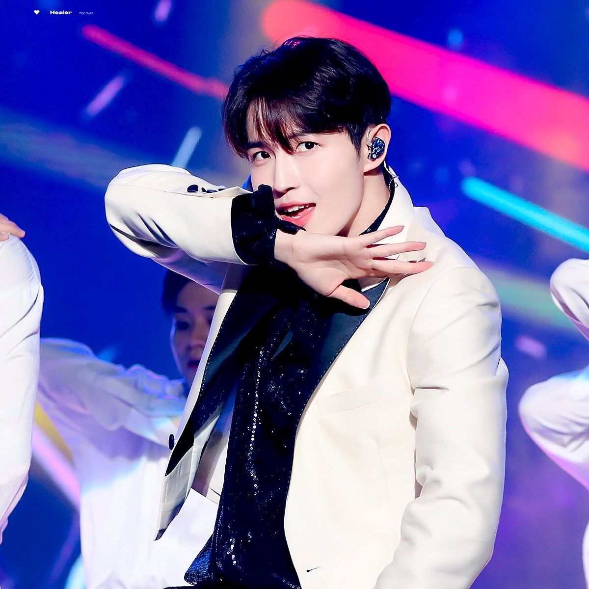 Momen yang diabadikan oleh penggemar Kim Jaehwan