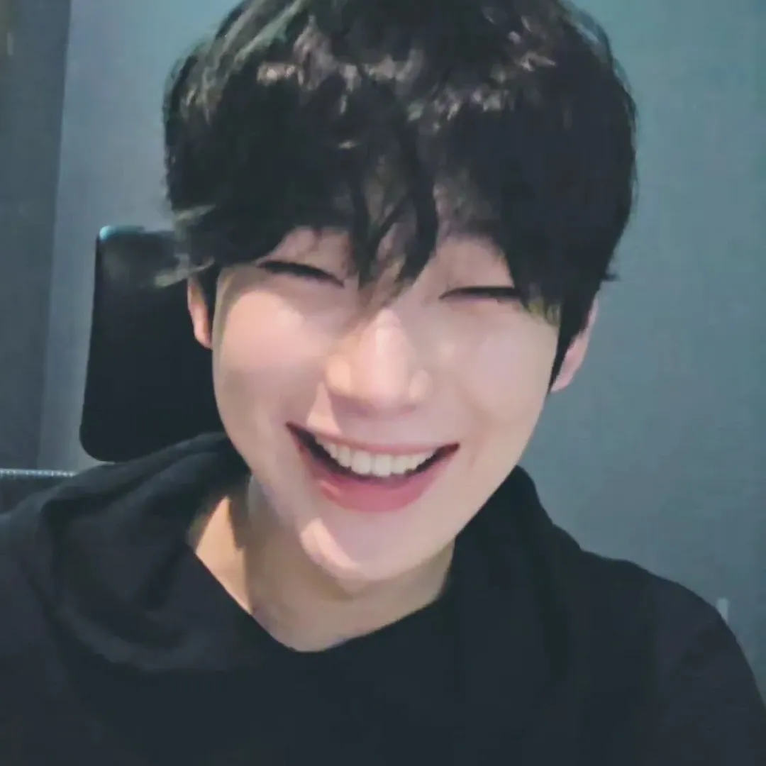 Foto terbaru ENHYPEN