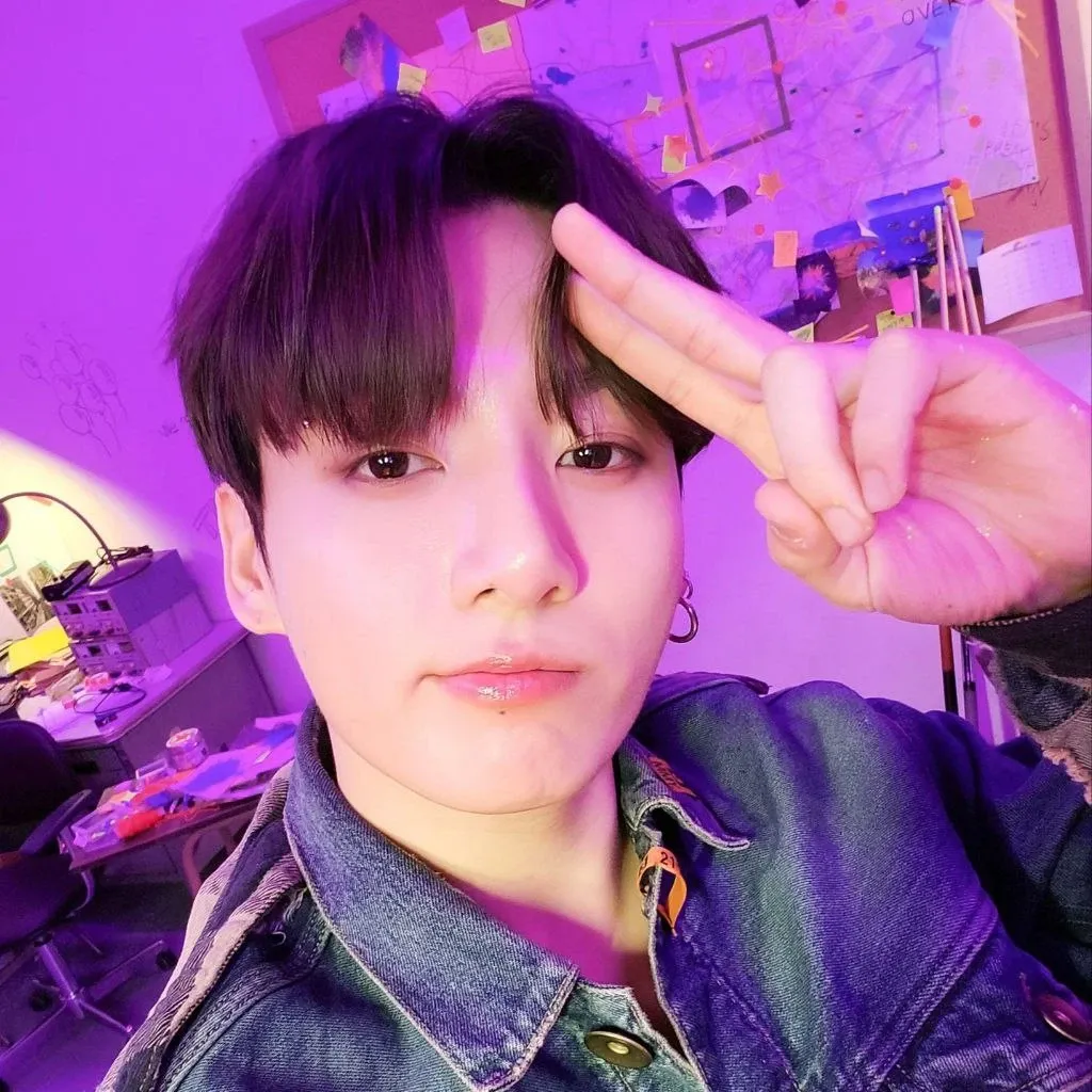 정국 (방탄소년단)의 최신 사진