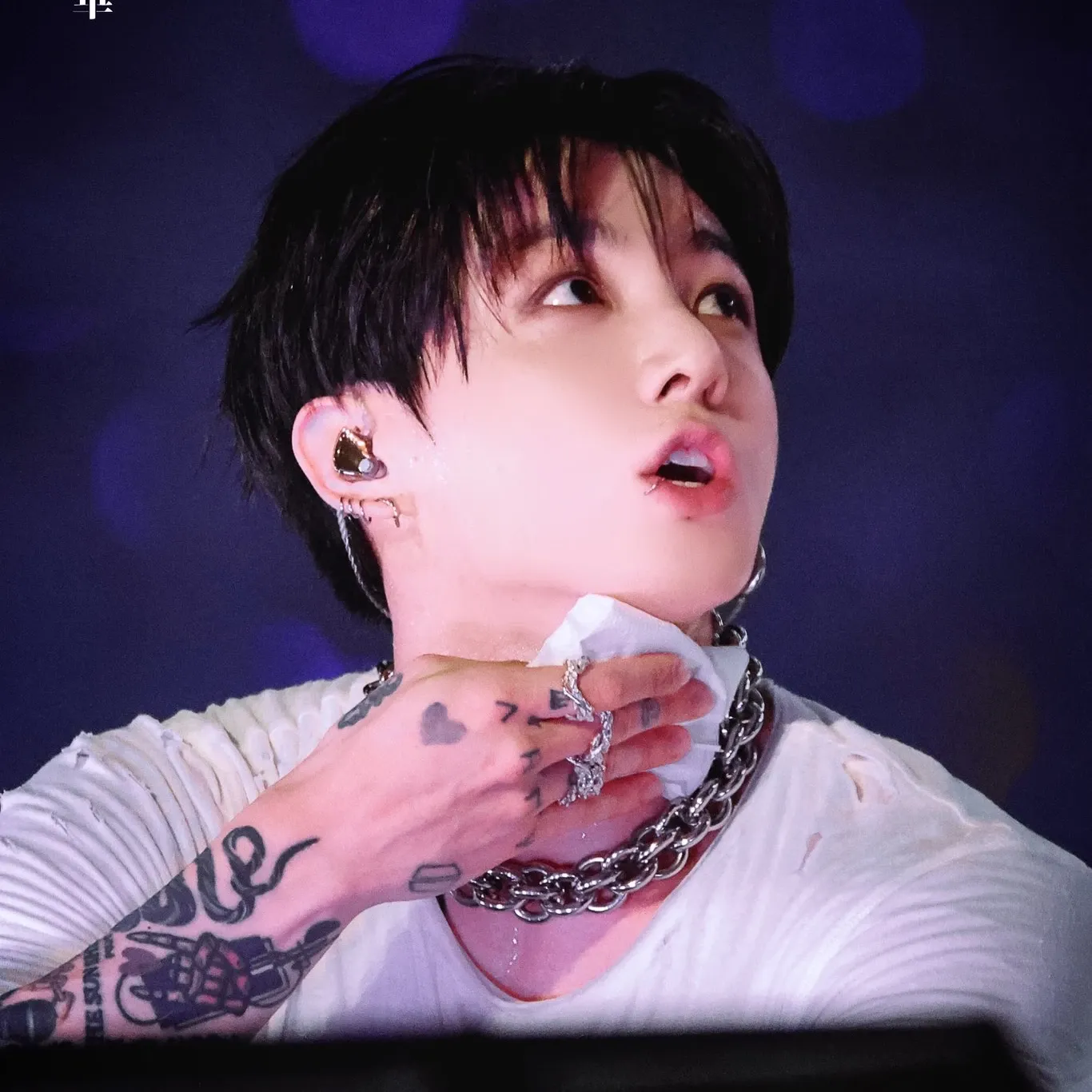 정국 (방탄소년단)의 최신 사진