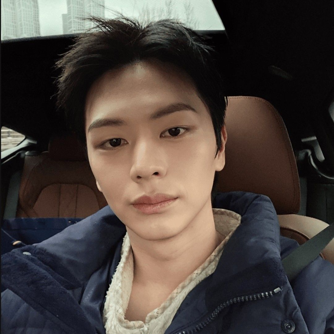 Behind-the-scenes cut of Yook Sungjae (BTOB)