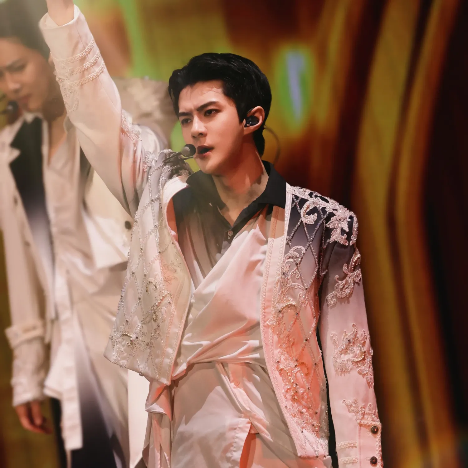 Recent activity shot of Sehun (EXO)
