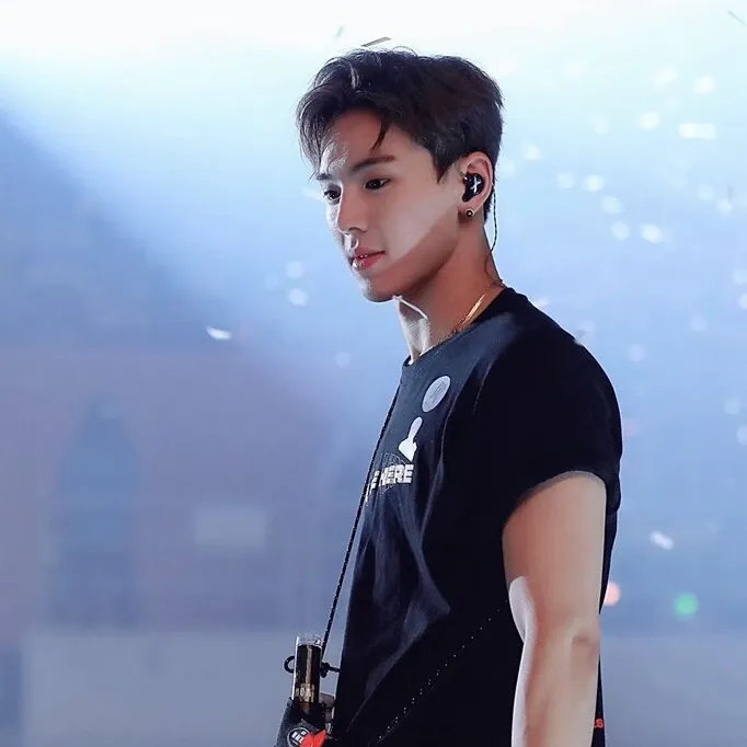 셔누 (몬스타엑스) 팬이 찍은 순간