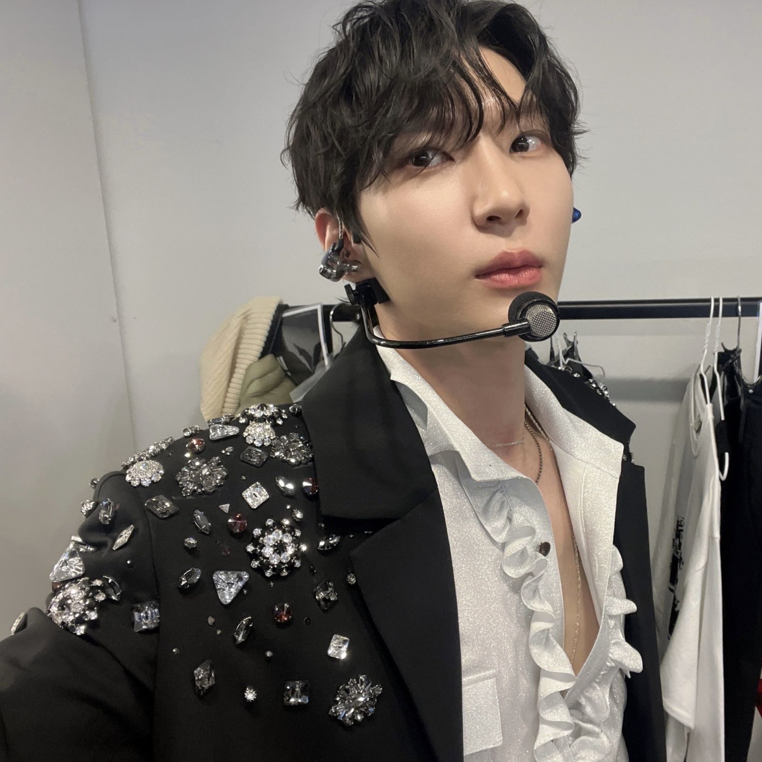 Konten idola populer yang trending di komunitas