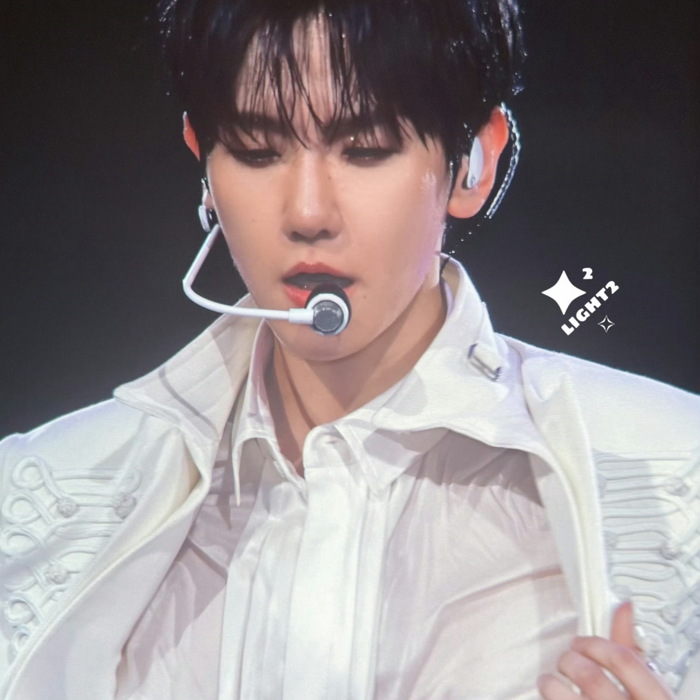 伯賢 (EXO)的幕後花絮