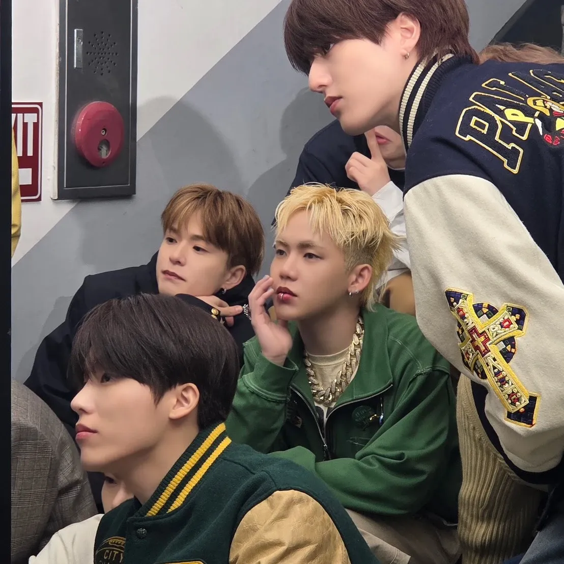 A moment captured by TREASURE's fan