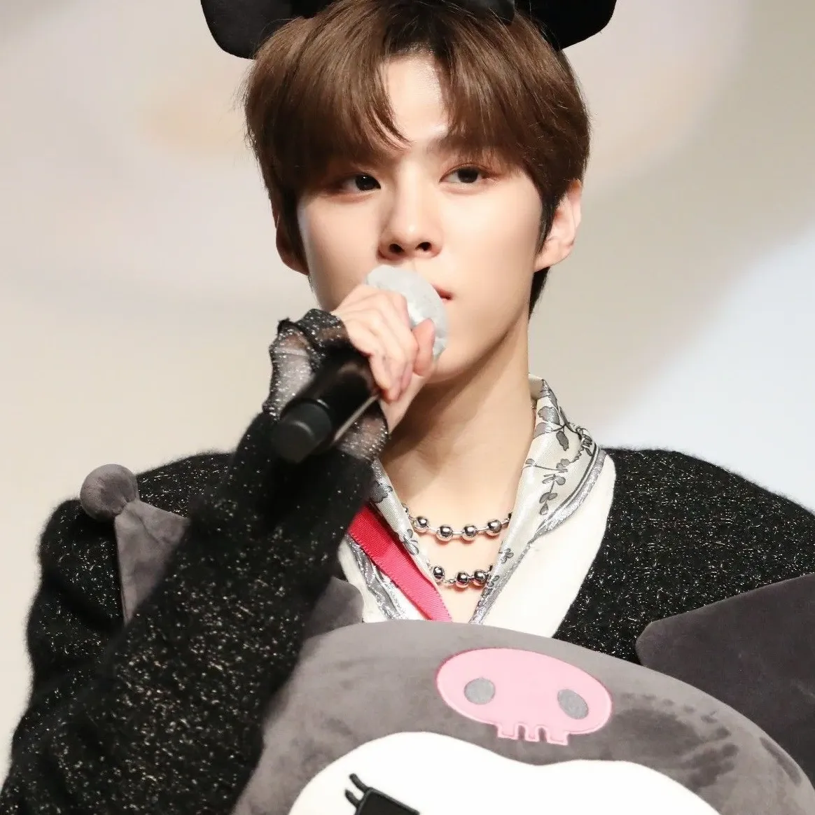 김우석의 비하인드 컷