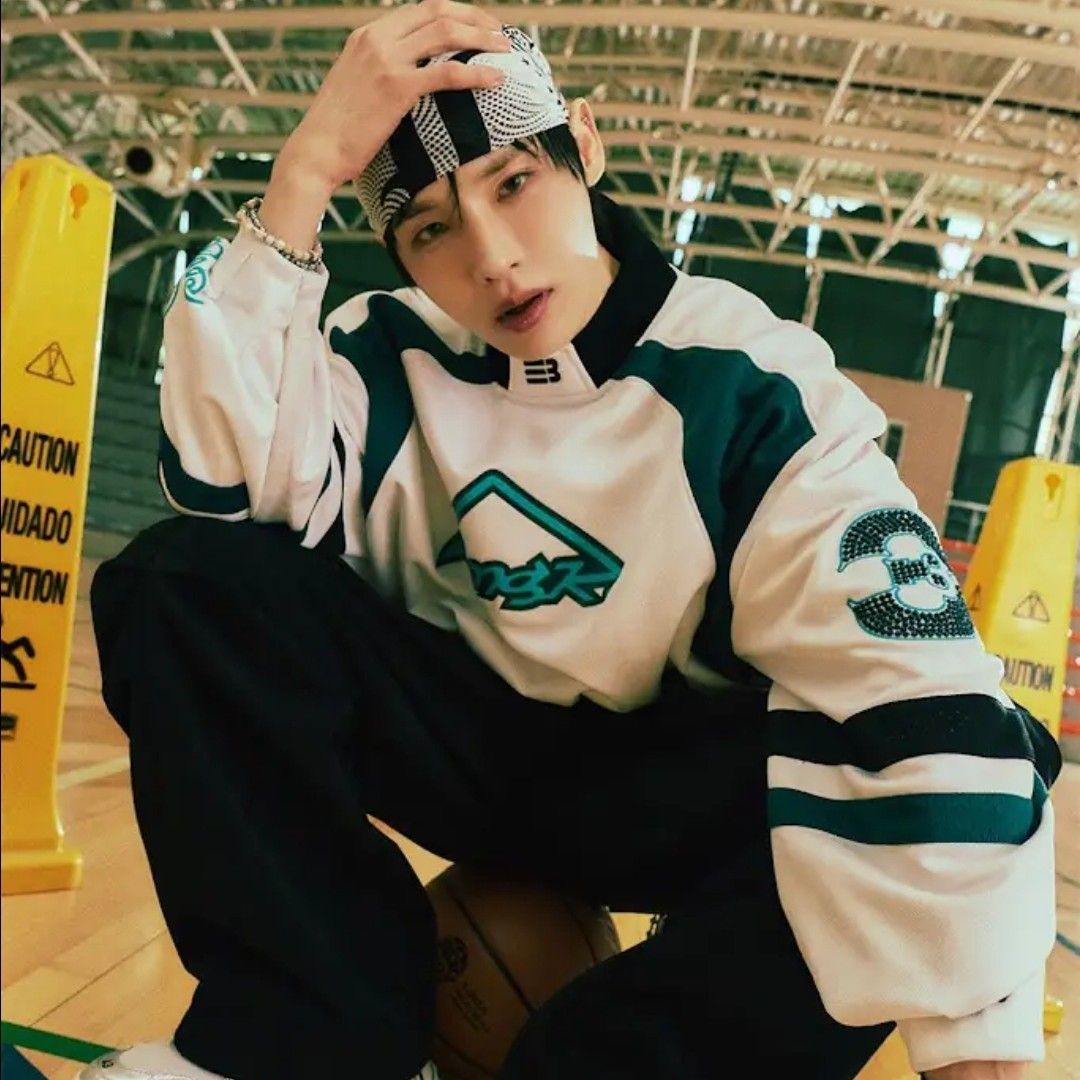 Recent activity shot of Jeon Woong (AB6IX)