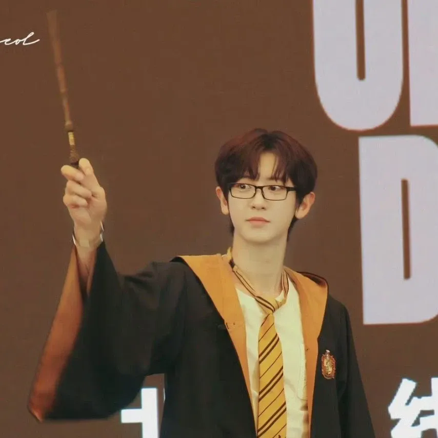 EXO의 비하인드 컷