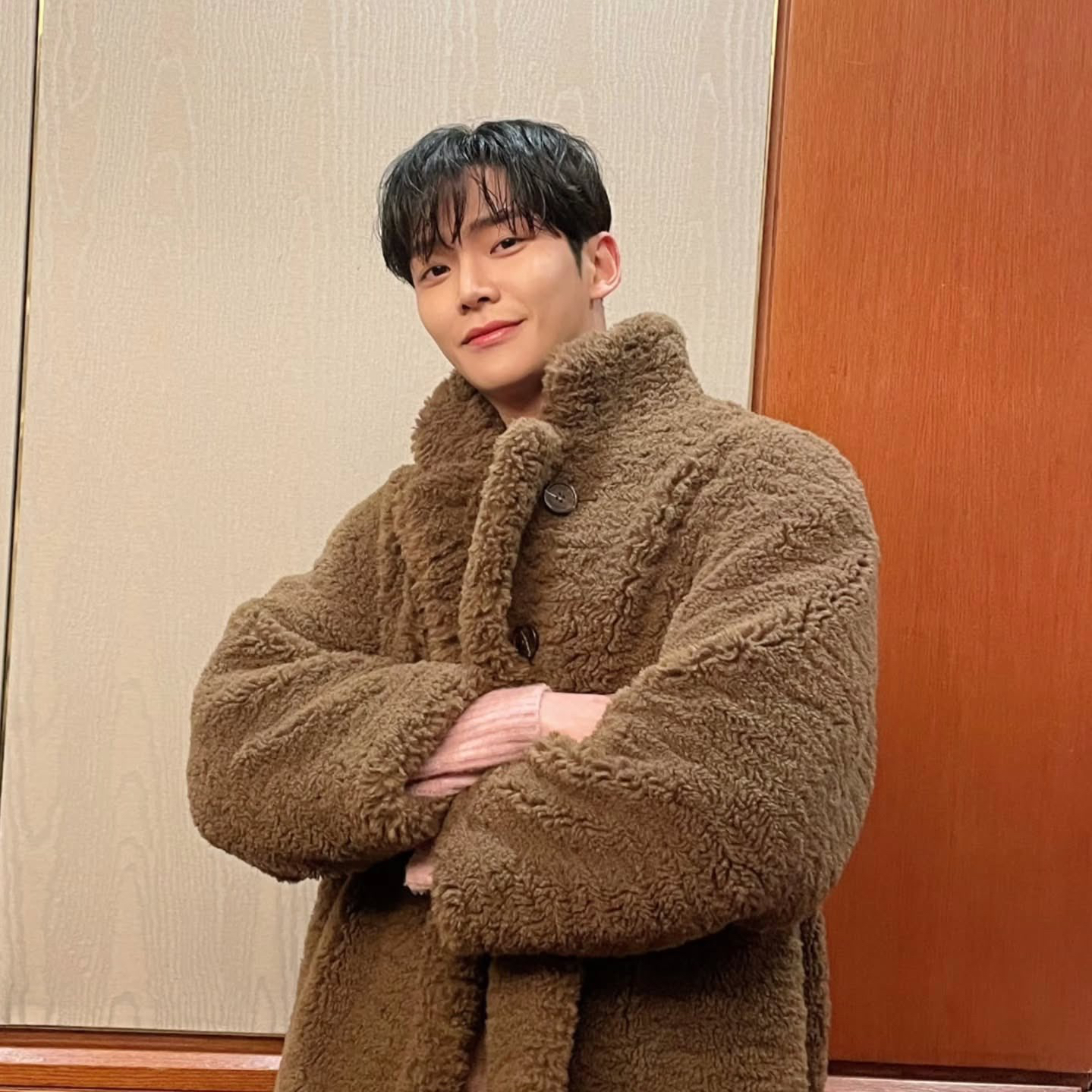 A moment captured by Rowoon's fan