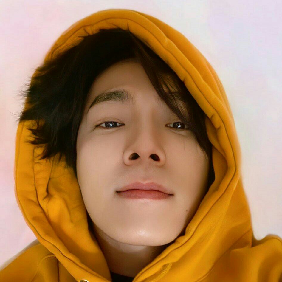 Foto terbaru Donghae (Super Junior)