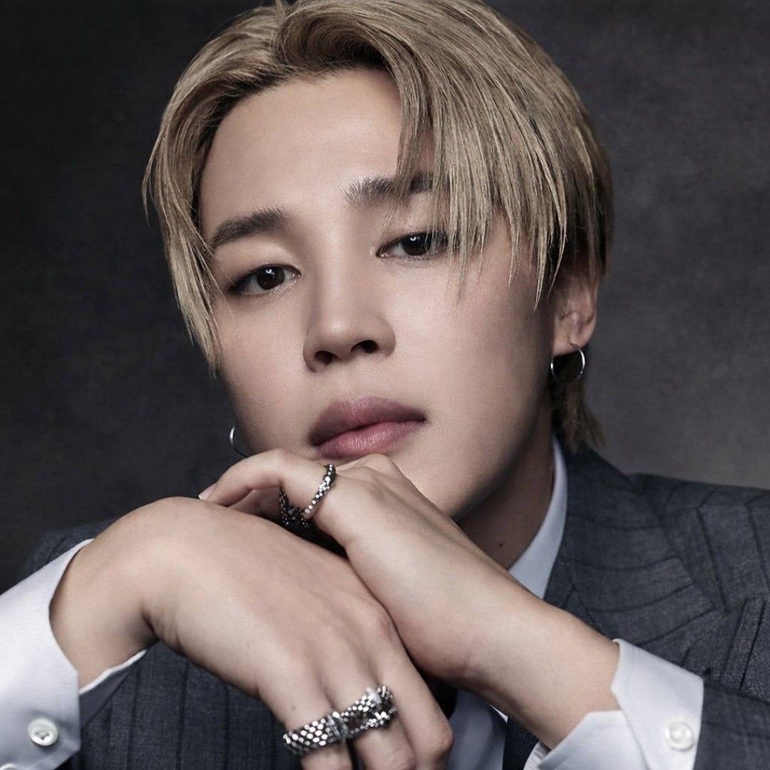 智旻 (防彈少年團)的最新照片