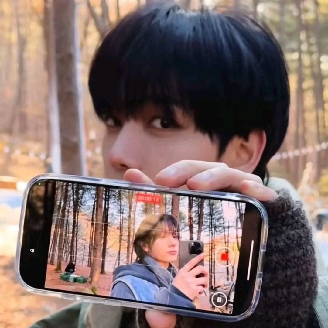 Behind-the-scenes cut of BOYNEXTDOOR