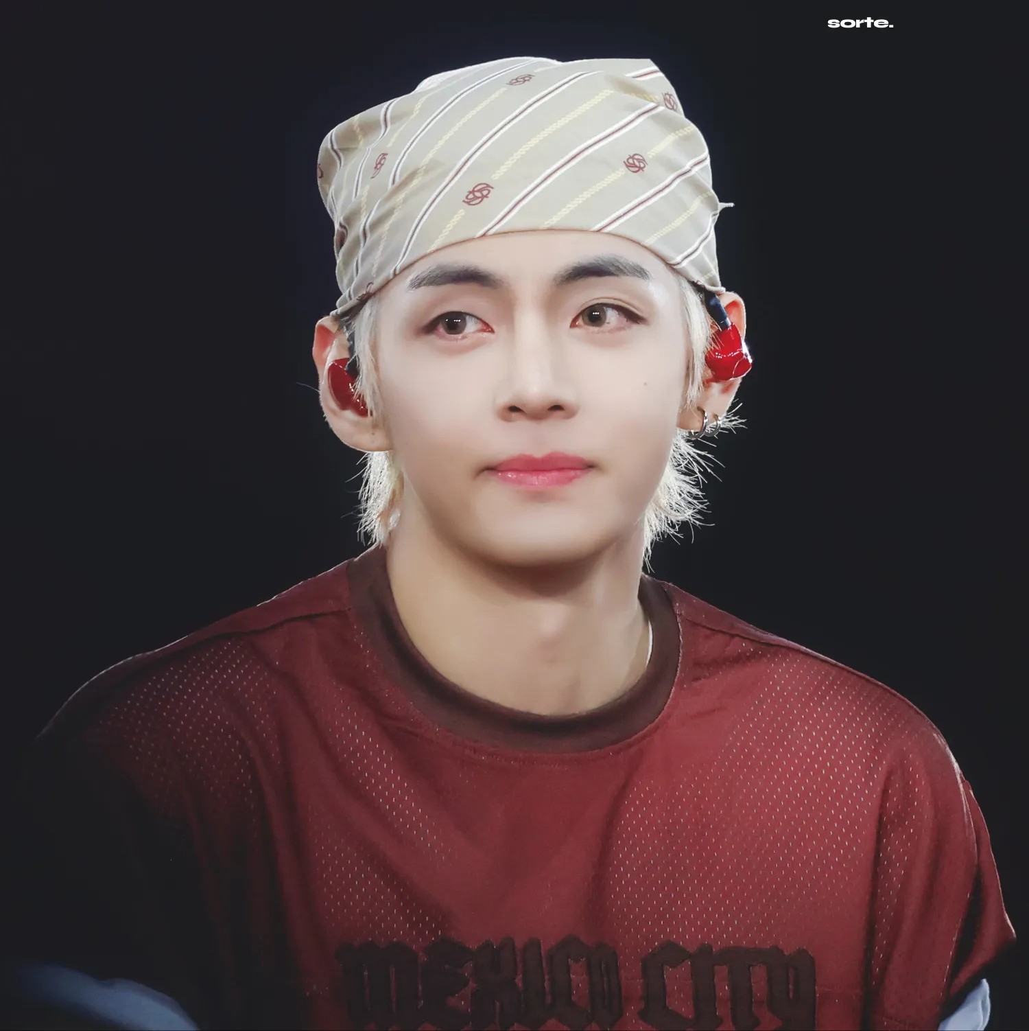 뷔 (방탄소년단) 최근 활동샷