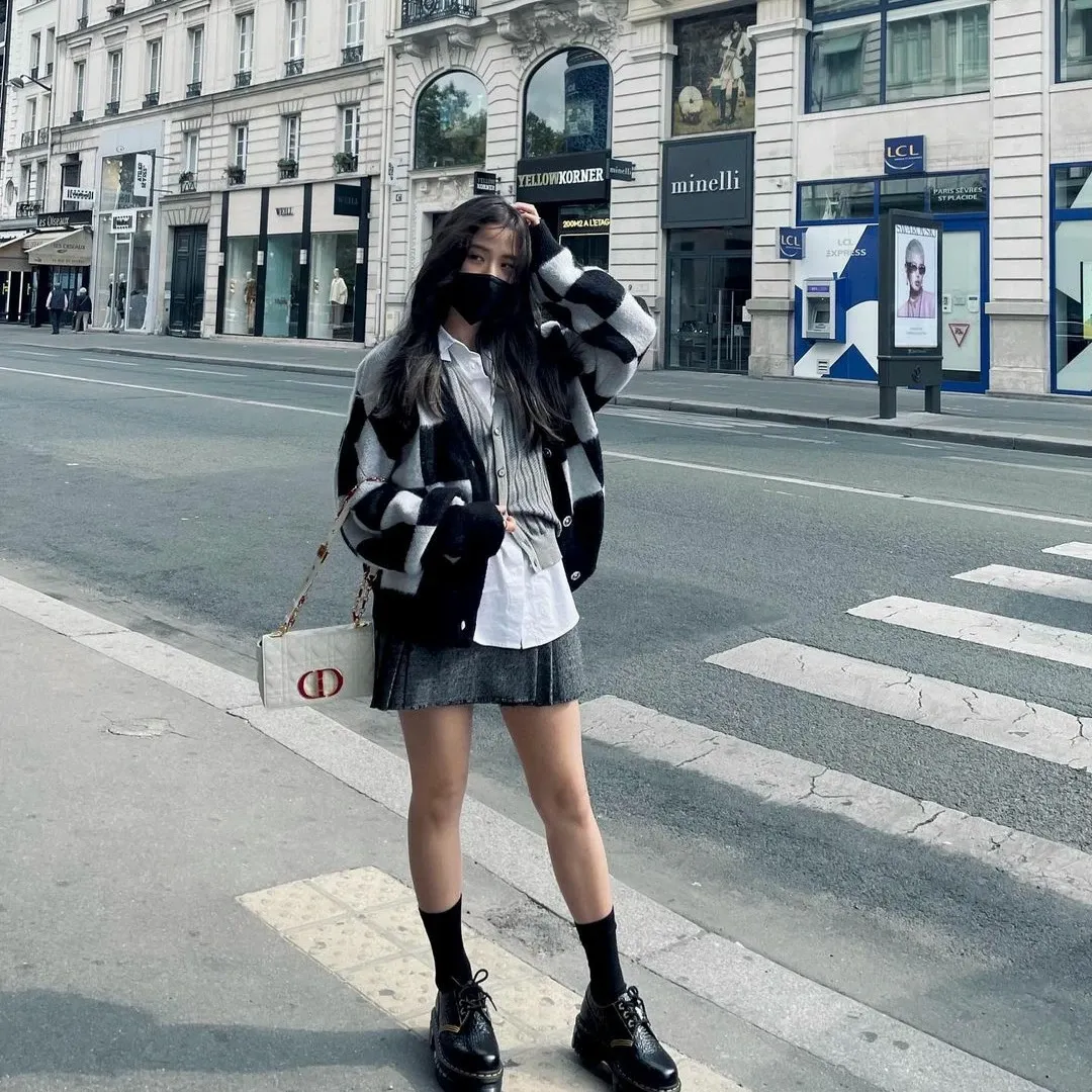 ジス (BLACKPINK)の舞台裏ショット