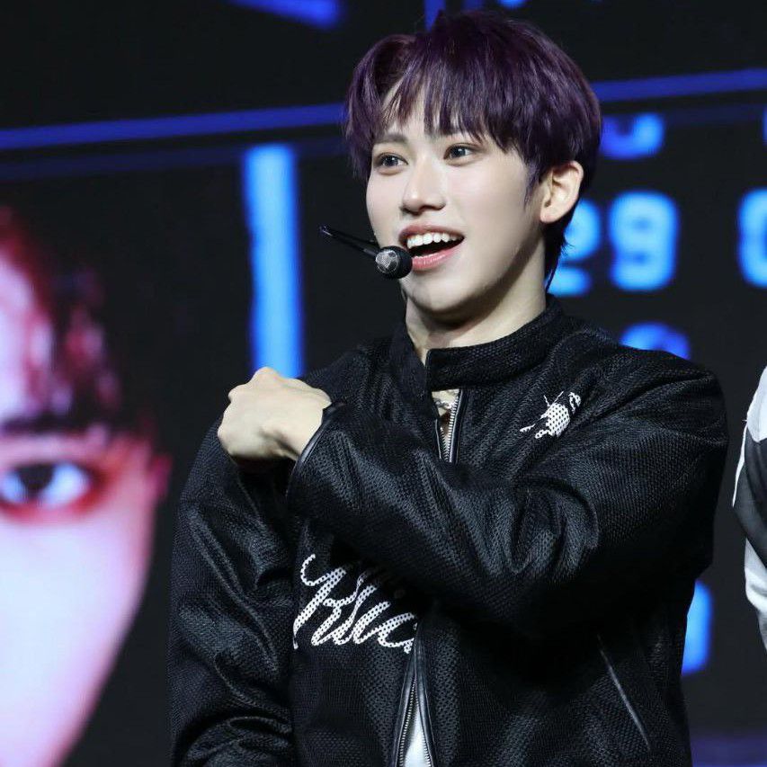 엑시 (SEVENTOEIGHT) 최근 활동샷