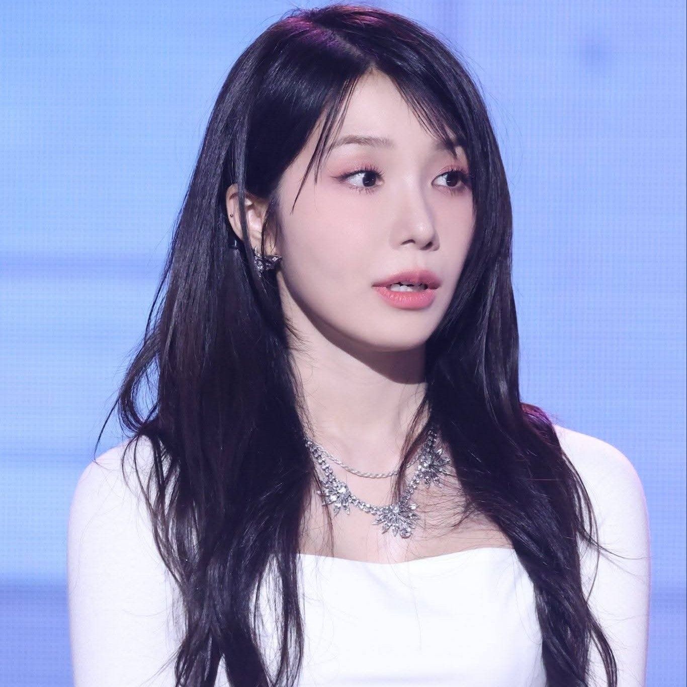 Latest photo of Jeong Eunji (Apink)