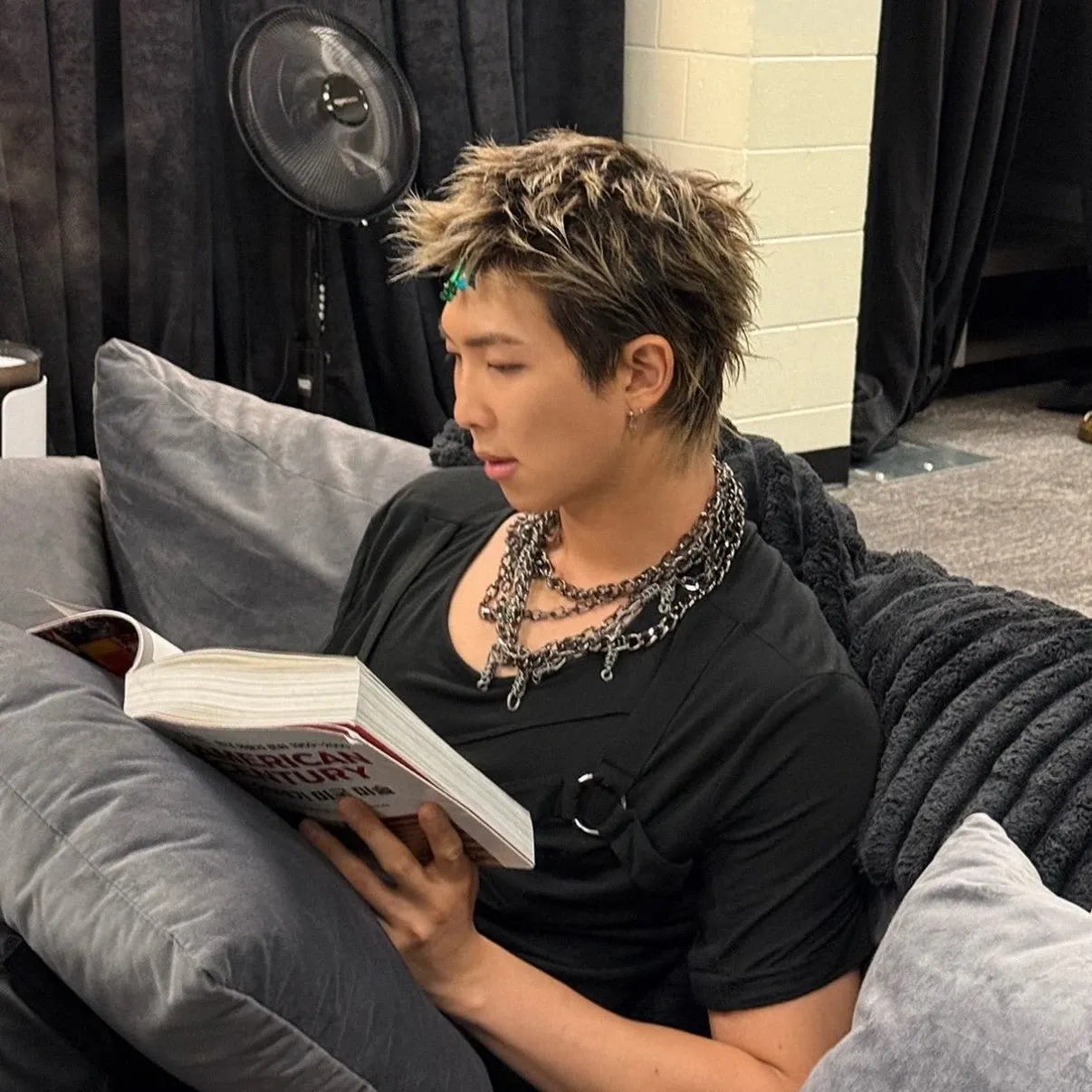 Behind-the-scenes cut of RM (BTS)