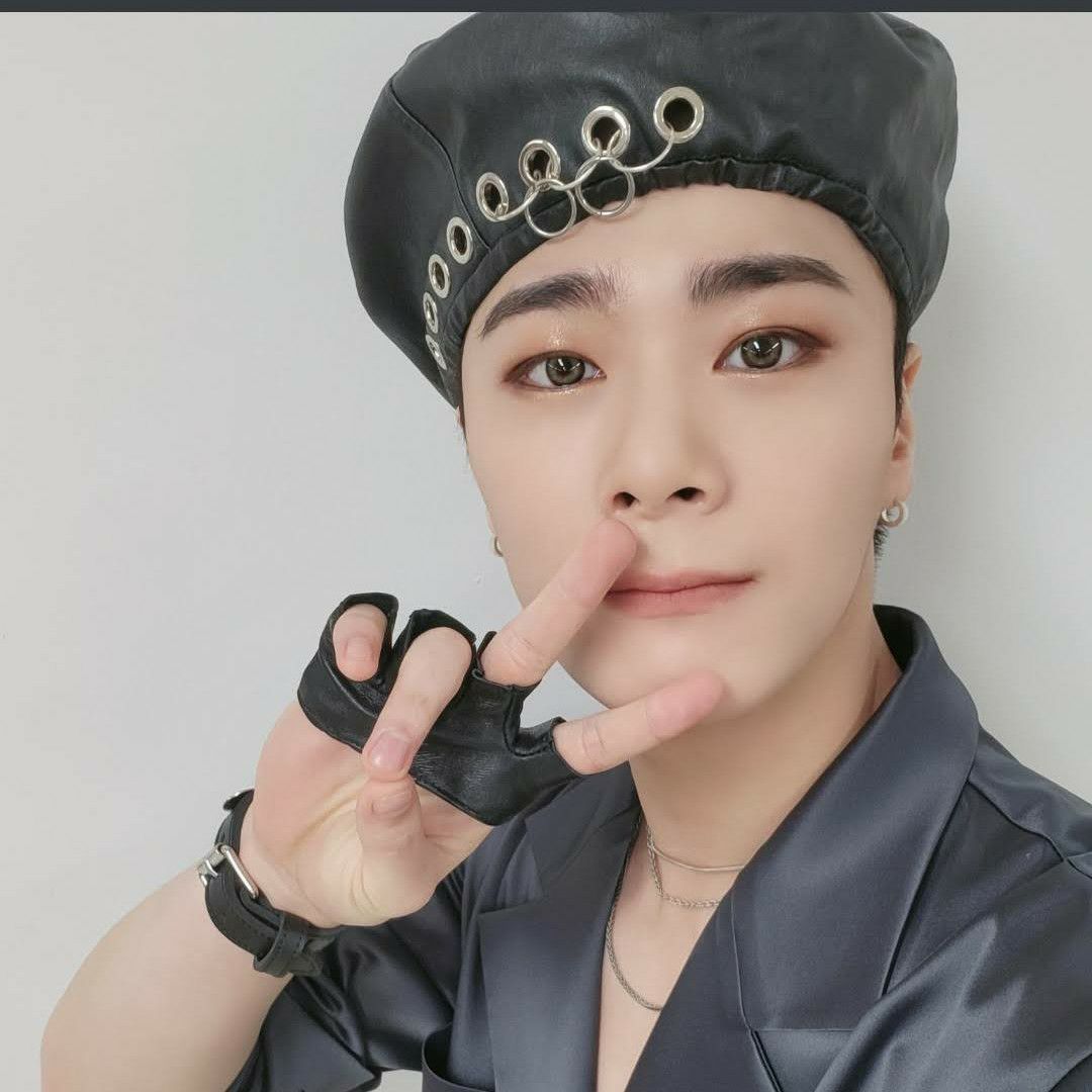 Recent activity shot of Moonbin (ASTRO)