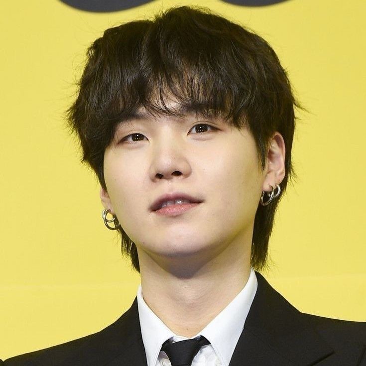 SUGA (BTS)の舞台裏ショット